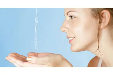 Karbonatla Yüz Temizliği